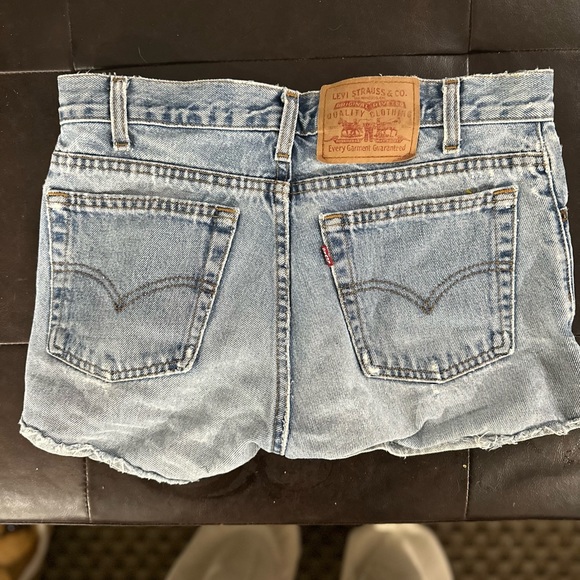 Levi’s jean shorts - Picture 2 of 2